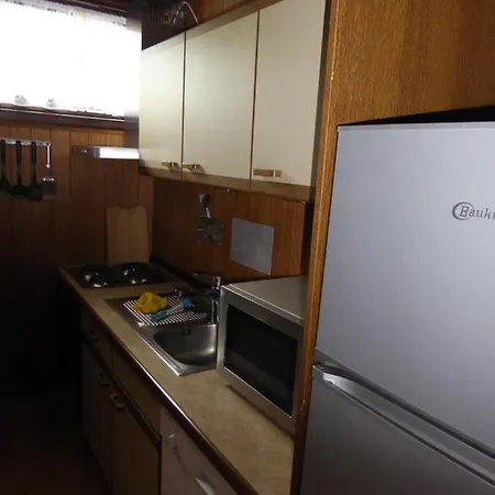 Eifelwaldhaeuschen Nyaraló *