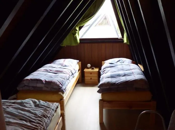 Eifelwaldhaeuschen *